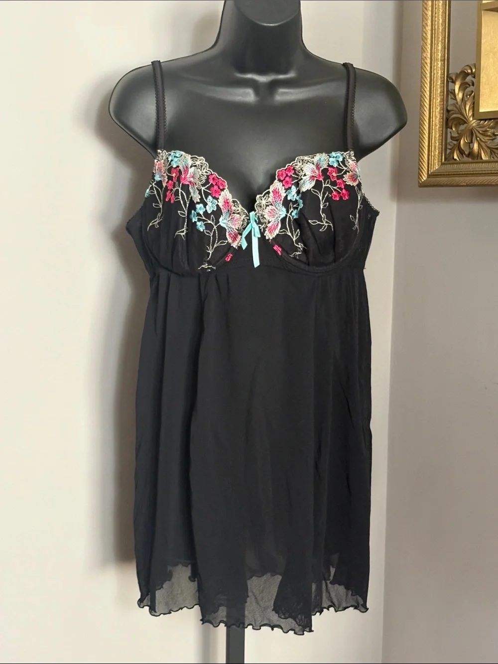Cacique 14 16 Black Embroidered Floral Babydoll Chemise